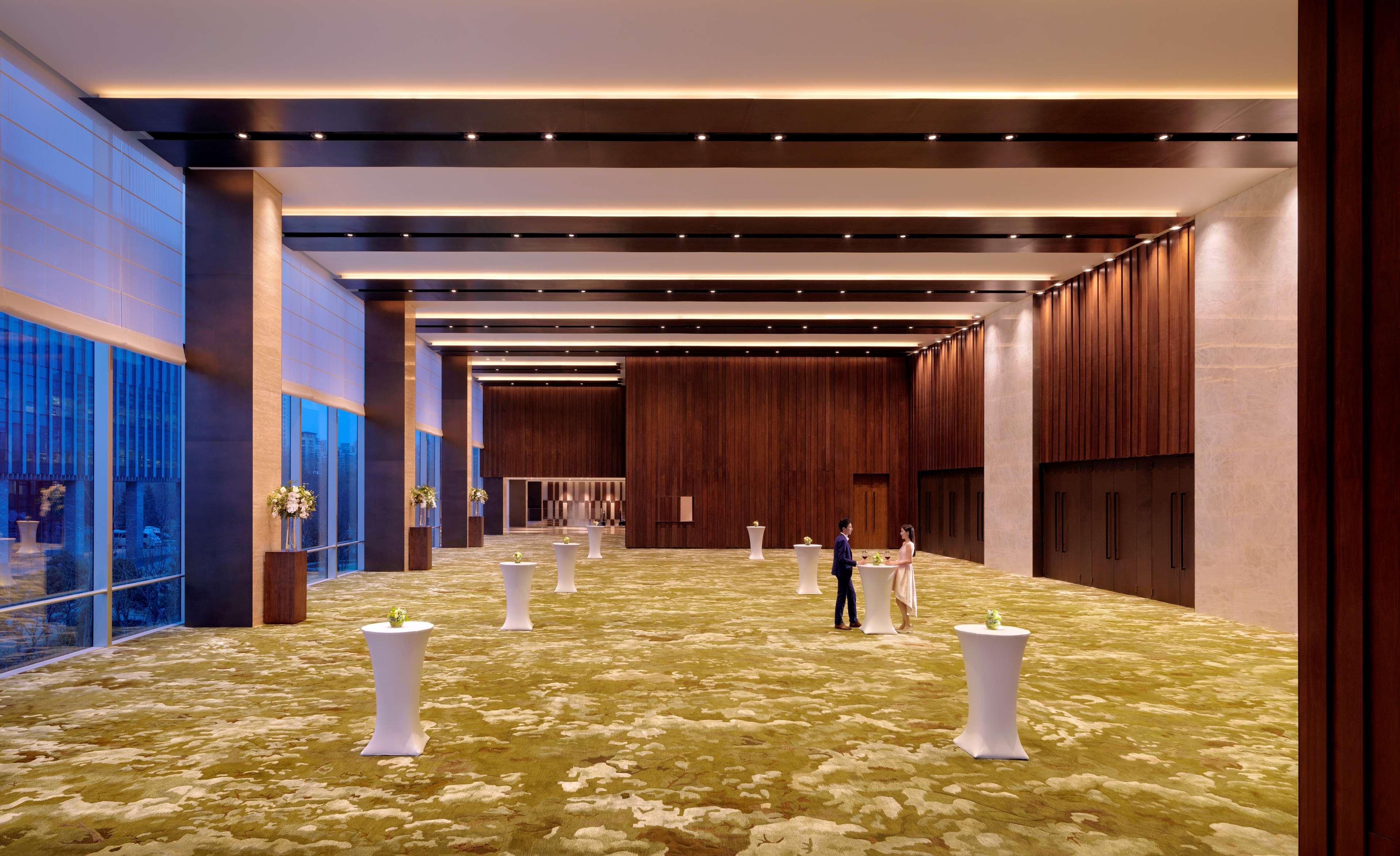Hotel Hyatt Regency Wangjing 5*